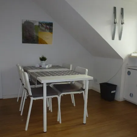 Am Runenstein 7